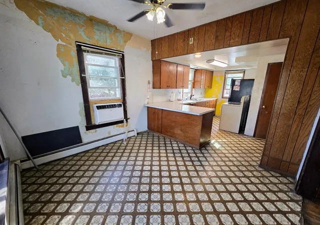 $129,000 | 109 5th Avenue Southeast, Pipestone, MN 56164