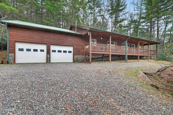 $268,000 | 108 Valley View Acres, Mountain City, TN 37683