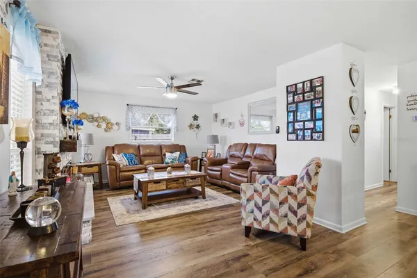 $250,000 | 509 South Monroe Street, Beverly Hills, FL 34465