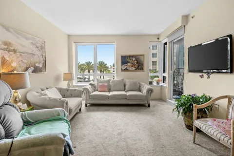 $439,000 | 3890 Nobel Drive, Unit 204, San Diego, CA 92122