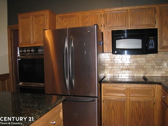 2152 Kennedy Drive Rochester Hills, MI 48309 - Photo 9 of 37