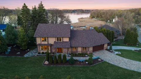 $1,650,000 | 12030 28th Avenue North, Plymouth, MN 55441