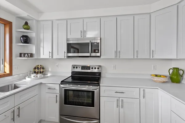 $399,900 | 641 8th Street North, Hudson, WI 54016