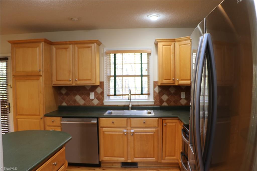 591 Vannoy Maxwell Road Purlear, NC 28665 - Photo 16 of 46