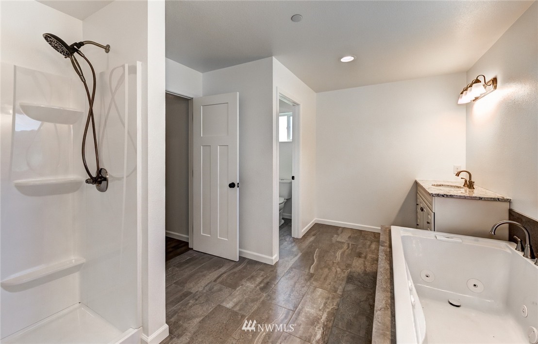 318 Manley Road Bellingham, WA 98229 - Photo 19 of 25 Gallery Image 19