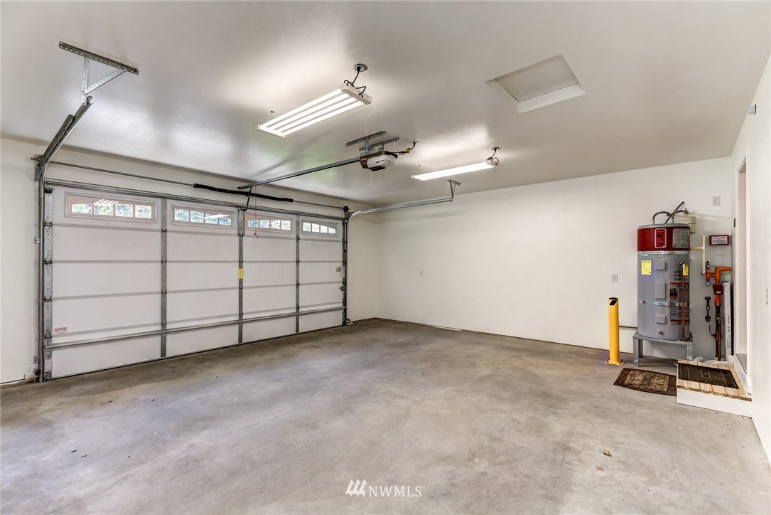 318 Manley Road Bellingham, WA 98229 - Photo 20 of 25 Gallery Image 20