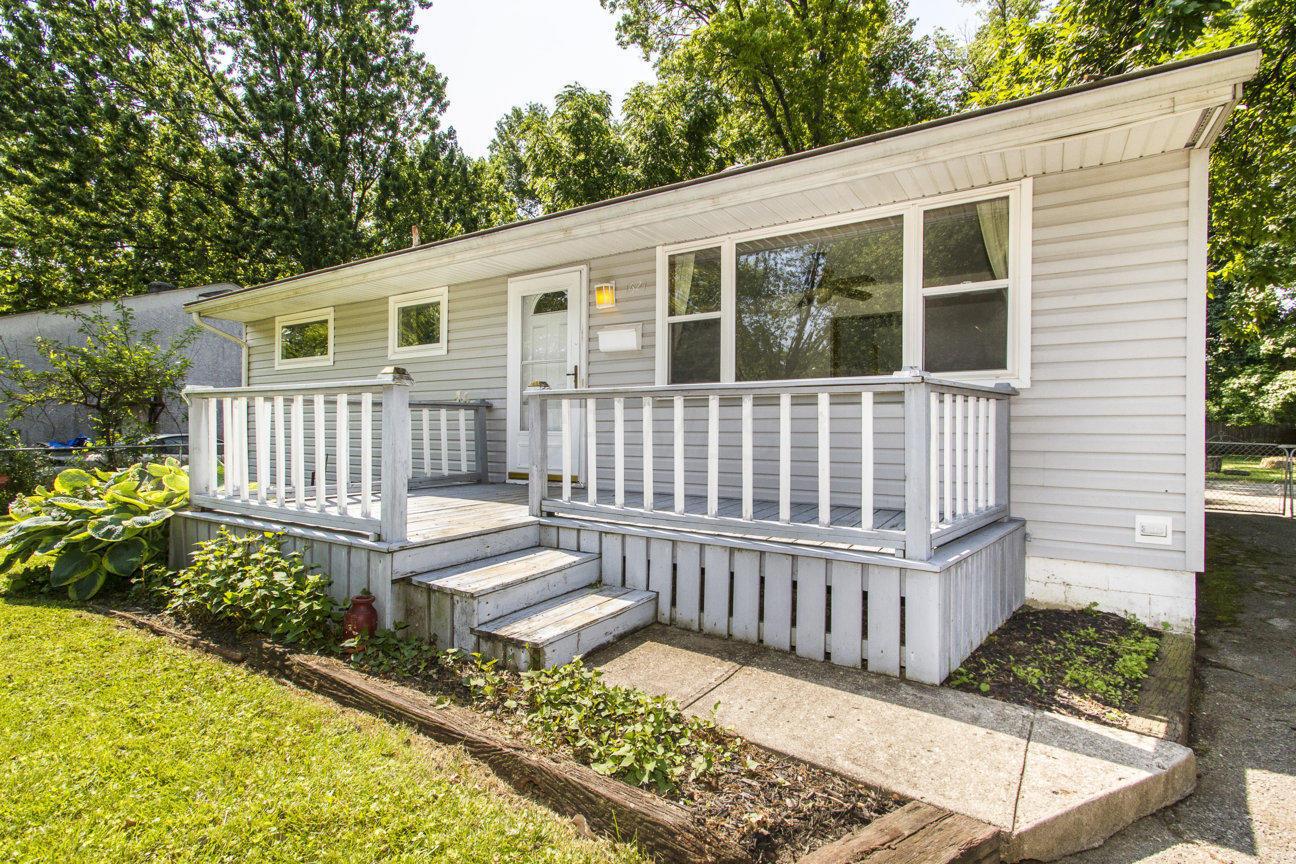 1621 Case Road Columbus, OH 43224 - Photo 28 of 35