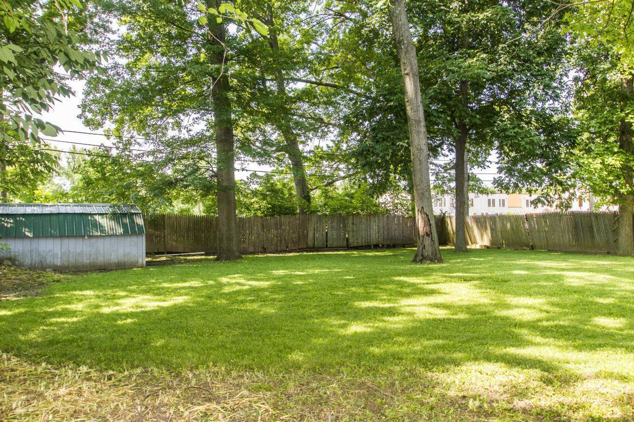 1621 Case Road Columbus, OH 43224 - Photo 30 of 35