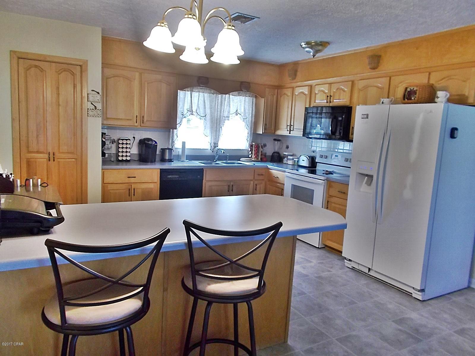 2092 River Road Sneads, FL 32460 - Photo 10 of 25 Gallery Image 10