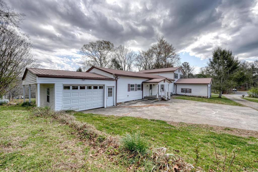 211 Ada Street Blue Ridge, GA 30513 - Photo 2 of 53