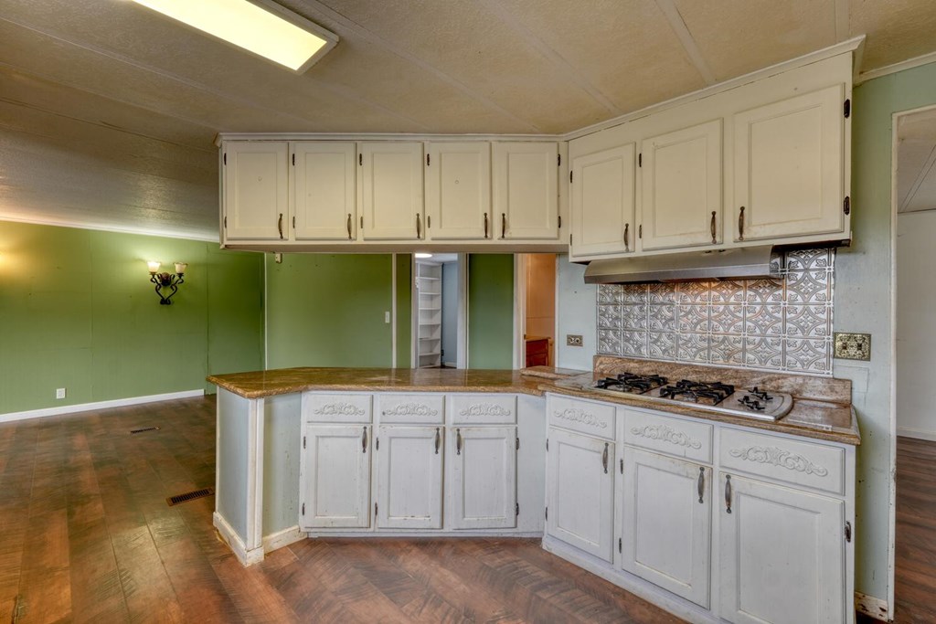 211 Ada Street Blue Ridge, GA 30513 - Photo 21 of 53