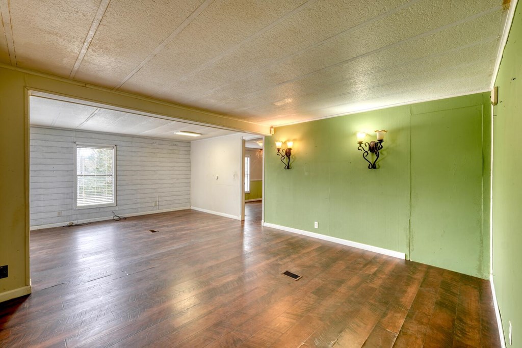 211 Ada Street Blue Ridge, GA 30513 - Photo 24 of 53