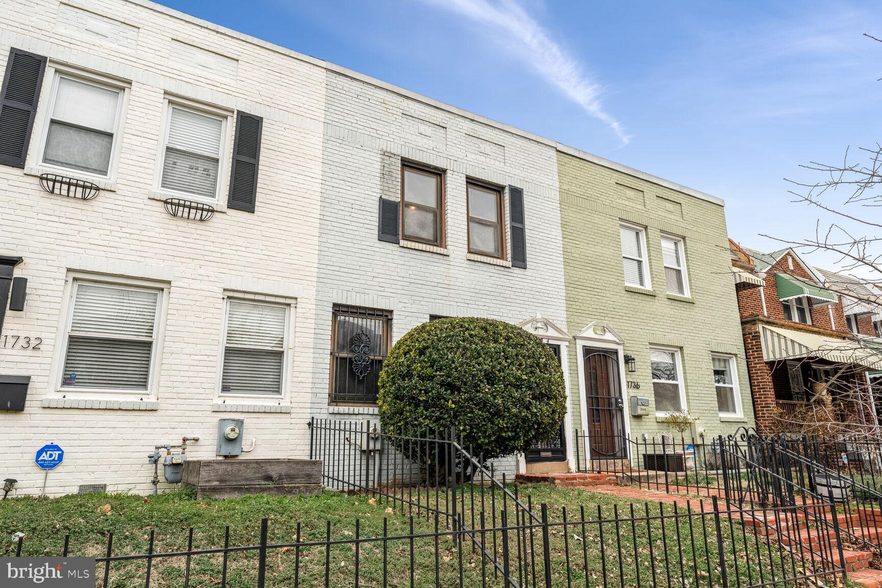 1734 E Street Northeast Washington, DC 20002 - Photo 2 of 14