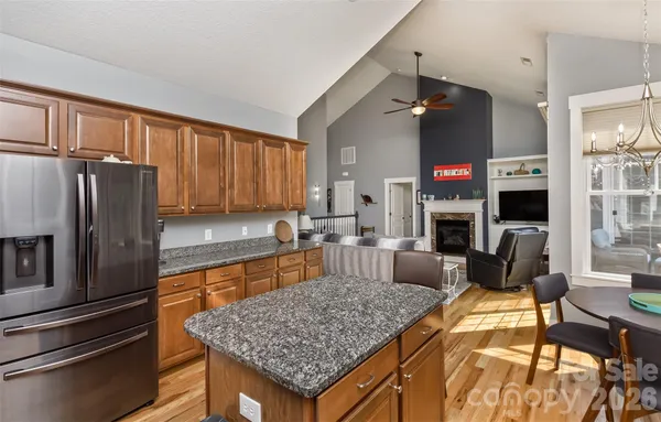$824,000 | 37 Creekside View Drive, Asheville, NC 28804