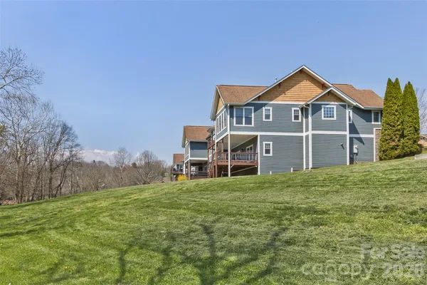 $824,000 | 37 Creekside View Drive, Asheville, NC 28804