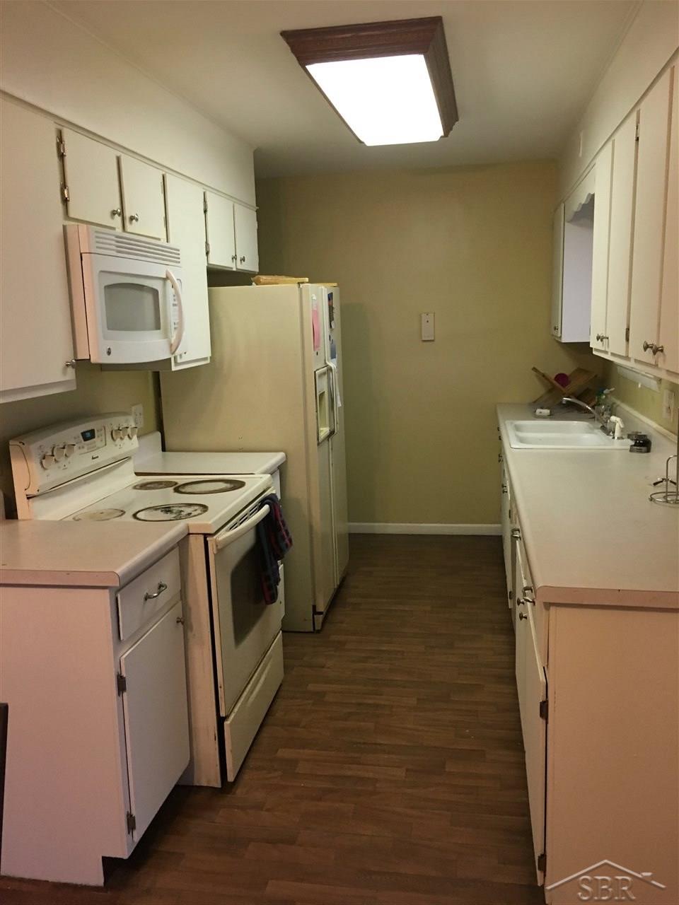 3326 Studor Road Saginaw, MI 48601 - Photo 5 of 13 31335643-4.JPG