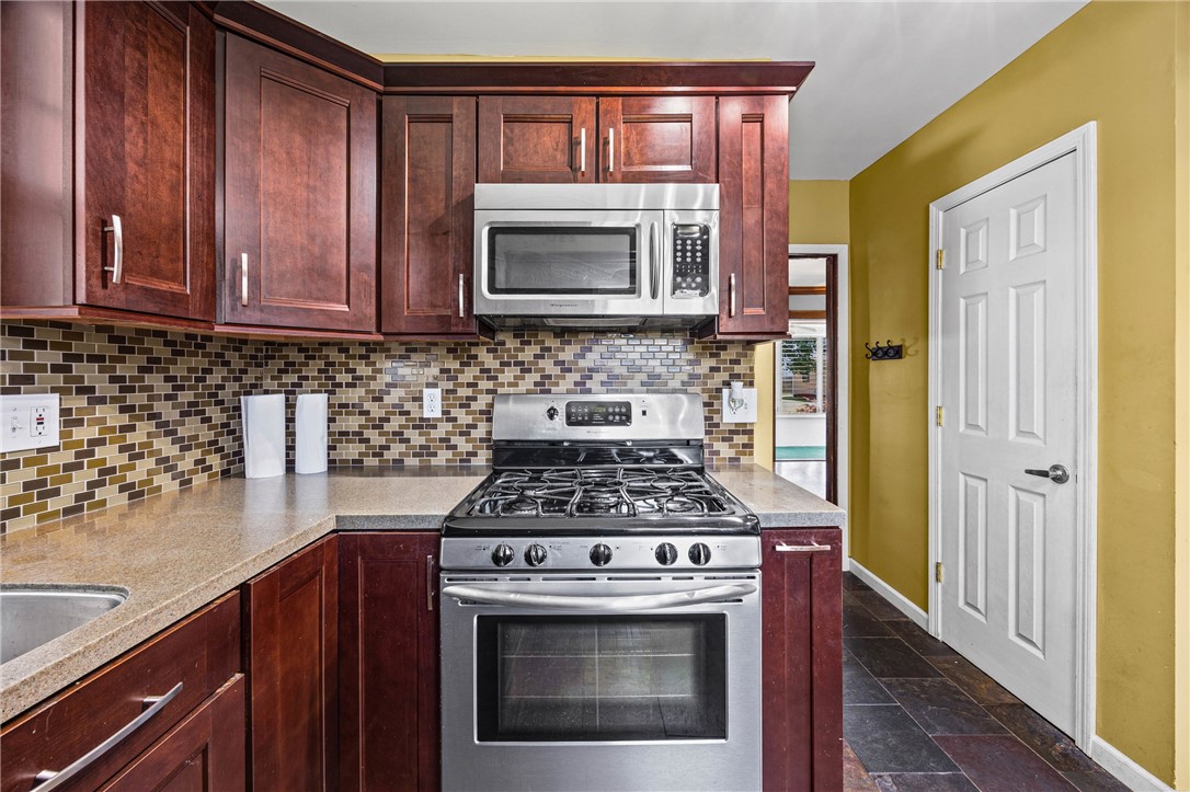 24 Martinot Avenue Rochester, NY 14609 - Photo 19 of 50