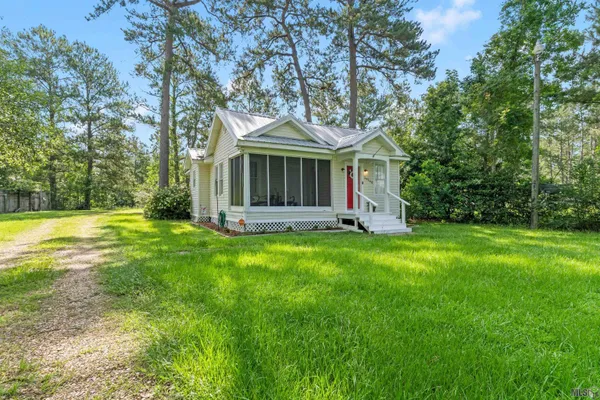 $190,000 | 26600 George White Road, Holden, LA 70744