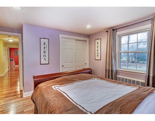 99 Barrett Street Needham, MA 02492 - Photo 13 of 25 Gallery Image 13