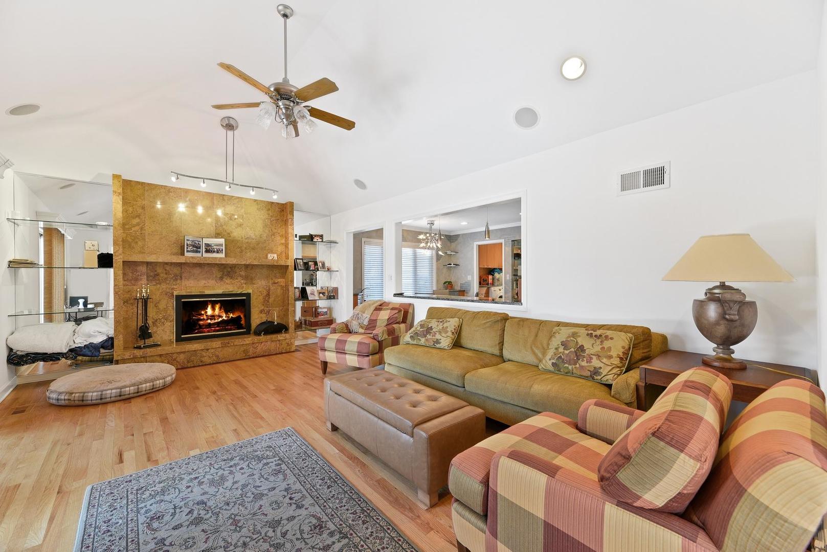 1627 Barry Lane Glenview, IL 60025 - Photo 7 of 21