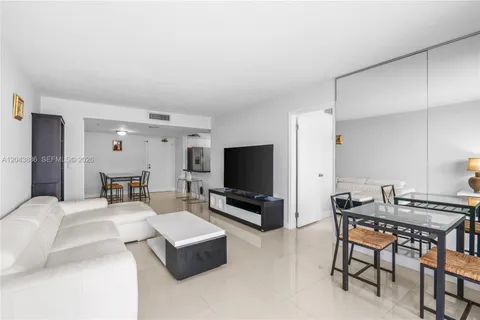 $665,000 | 9273 Collins Avenue, Unit 408, Surfside, FL 33154