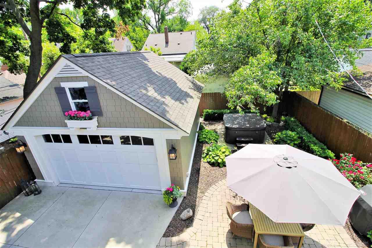 469 Touraine Road Grosse Pointe, MI 48236 - Photo 33 of 57 50078705-32.JPG