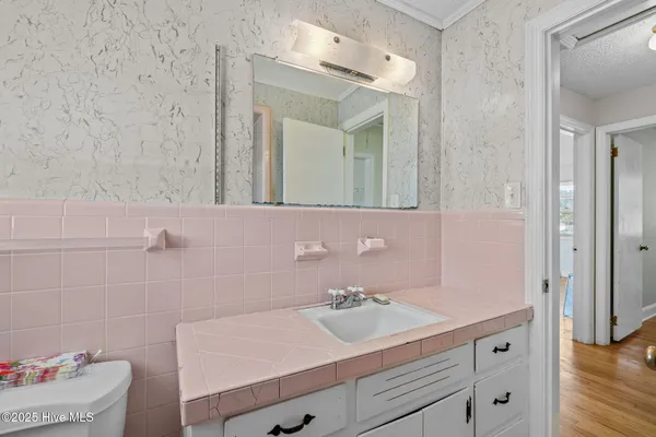 $375,000 | 124 Stewart Road, Harkers Island, NC 28531