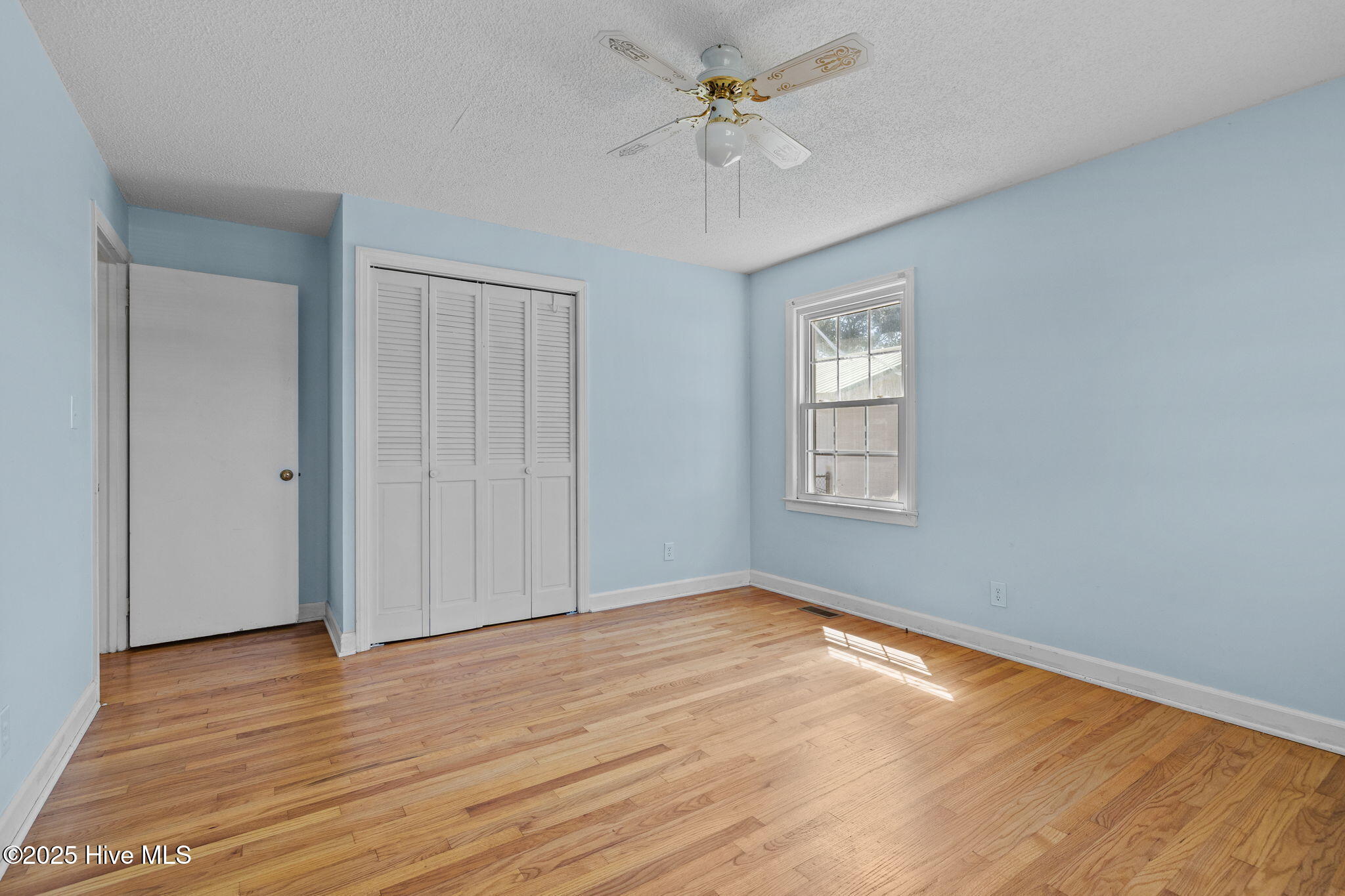 124 Stewart Road Harkers Island, NC 28531 - Photo 14 of 26 Bedroom 2