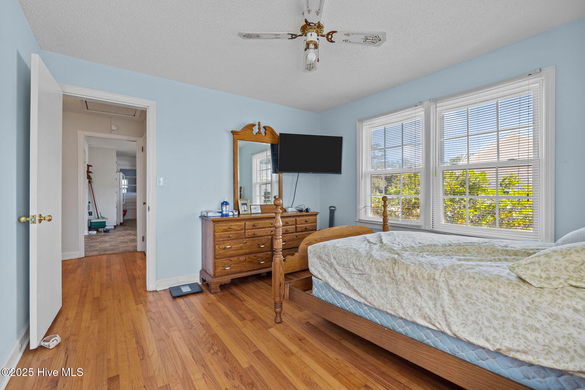 124 Stewart Road Harkers Island, NC 28531 - Photo 10 of 26 Bedroom 1