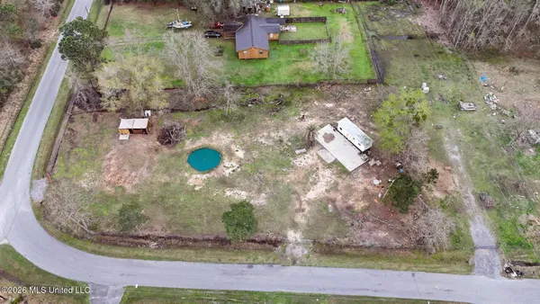 $69,000 | 9901 Franks Road, Moss Point, MS 39562