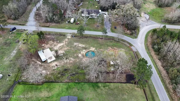 $69,000 | 9901 Franks Road, Moss Point, MS 39562