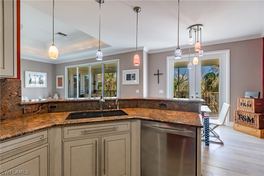 1034 Fish Crow Road Sanibel, FL 33957 - Photo 12 of 31 Gallery Image 12