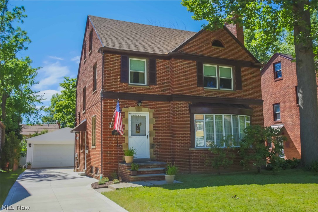 2540 Milton Road Cleveland, OH 44118 - Photo 1 of 35 Gallery Image 1