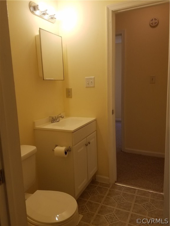 3503 Butor Road Hopewell, VA 23860 - Photo 22 of 22 Full bathroom upstairs. It connects to the hall an