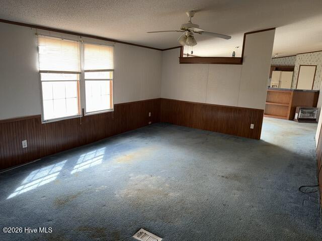 559 Halls Creek Road New Bern, NC 28560 - Photo 9 of 21 Family Room View 2