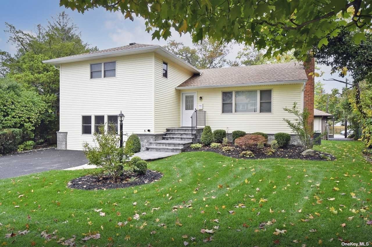 6 Evelyn Road Plainview, NY 11803 - Photo 1 of 1 Gallery Image 1