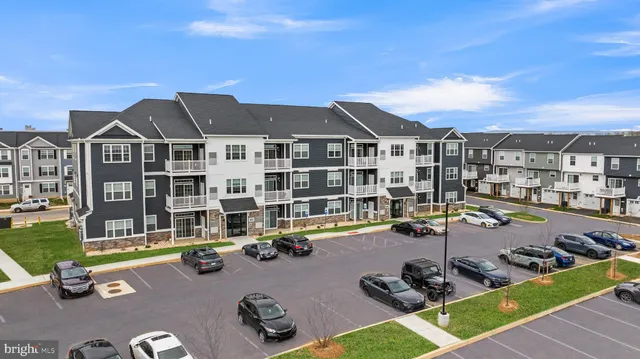 $1,525 | 1201 Walnut Bottom Road, Unit 130409, Carlisle, PA 17015