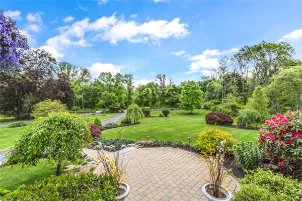 105 Holt Road Andover, MA 01810 - Photo 5 of 30