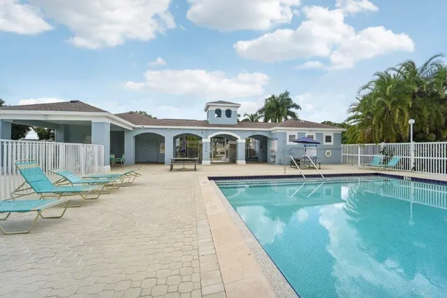 $320,000 | 4330 Kingsfield Drive, Parrish, FL 34219