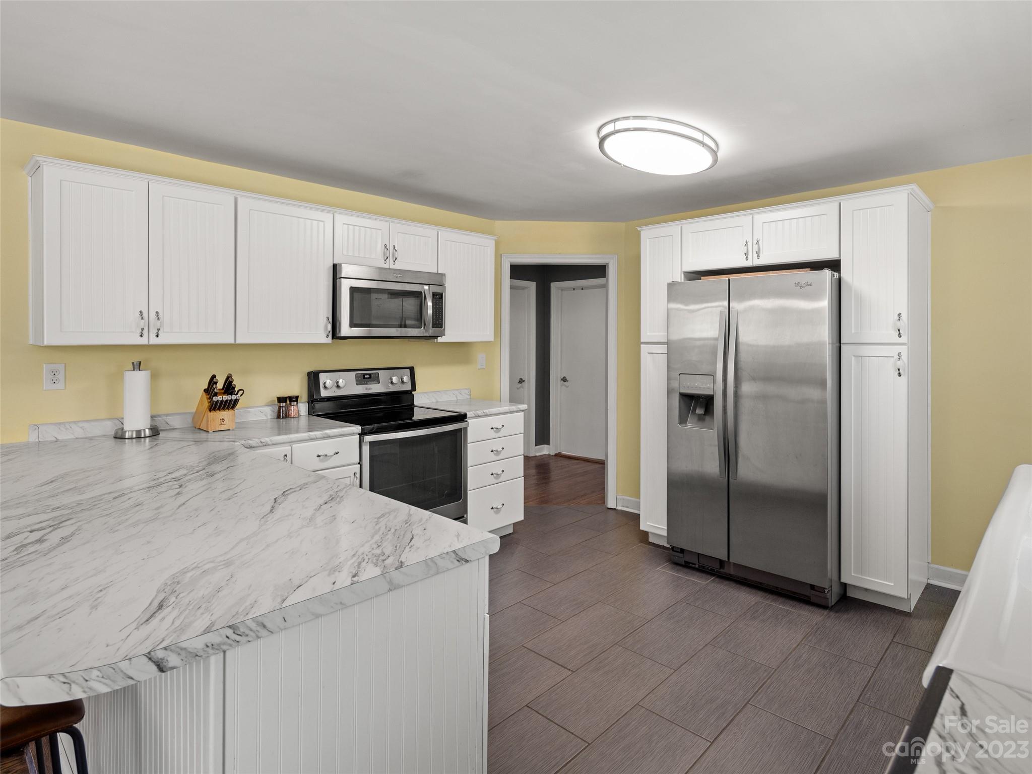 653 Long Shoals Road Arden, NC 28704 - Photo 8 of 17 Gallery Image 8