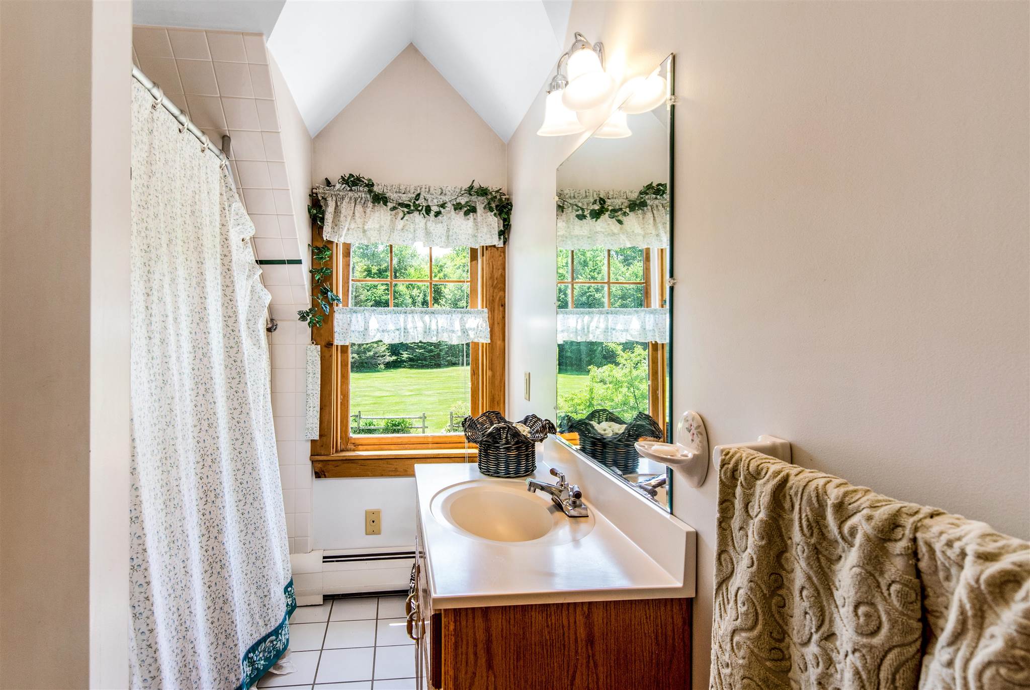60 Sterling Ridge Road Stowe, VT 05672 - Photo 19 of 30 Gallery Image 19