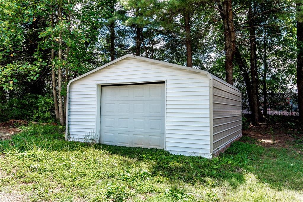 603 10th Street Southwest Conover, NC 28613 - Photo 41 of 44 Gallery Image 41