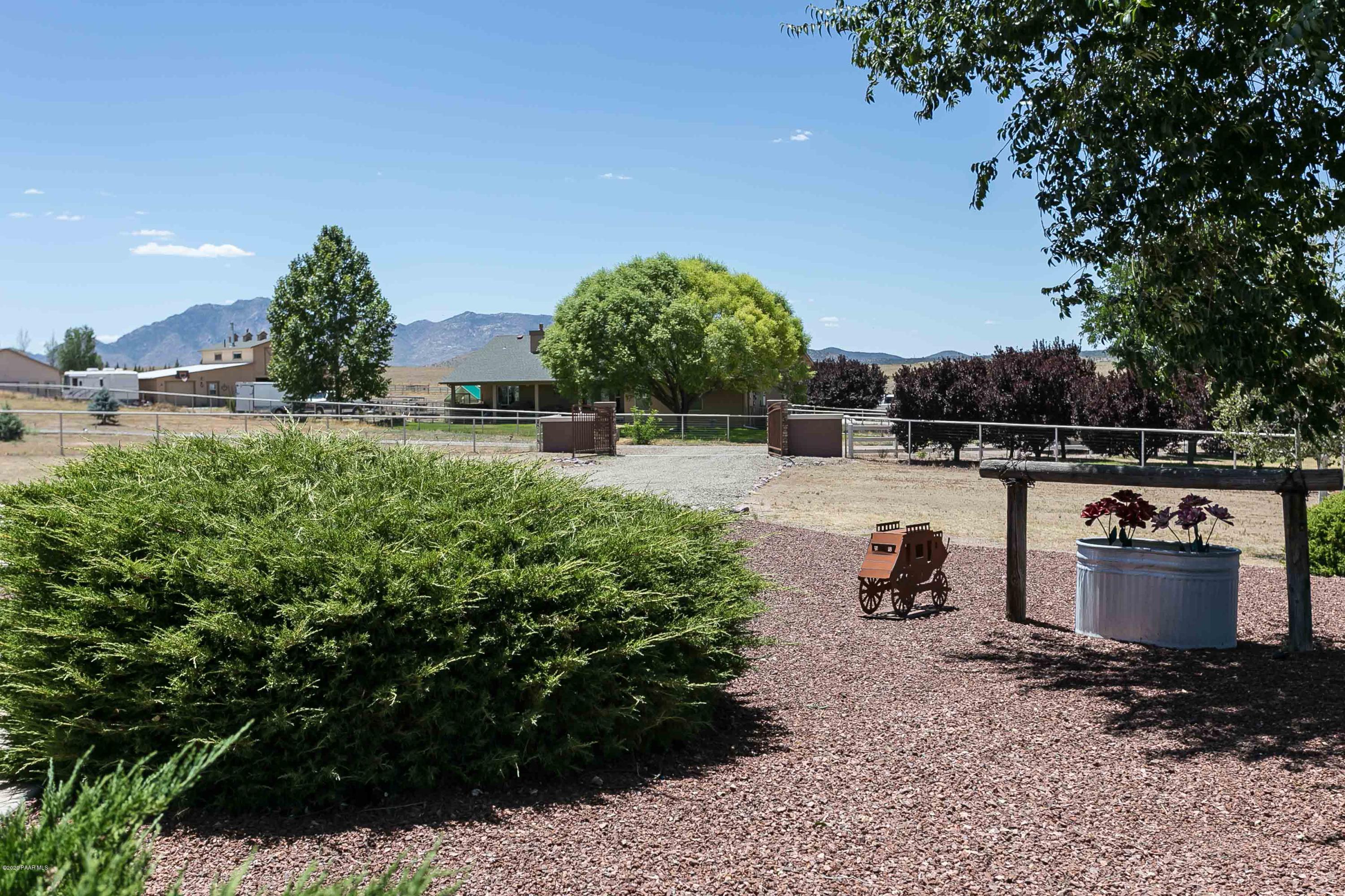 937 North Reed Road Chino Valley, AZ 86323 - Photo 29 of 42 005_Front Porch View