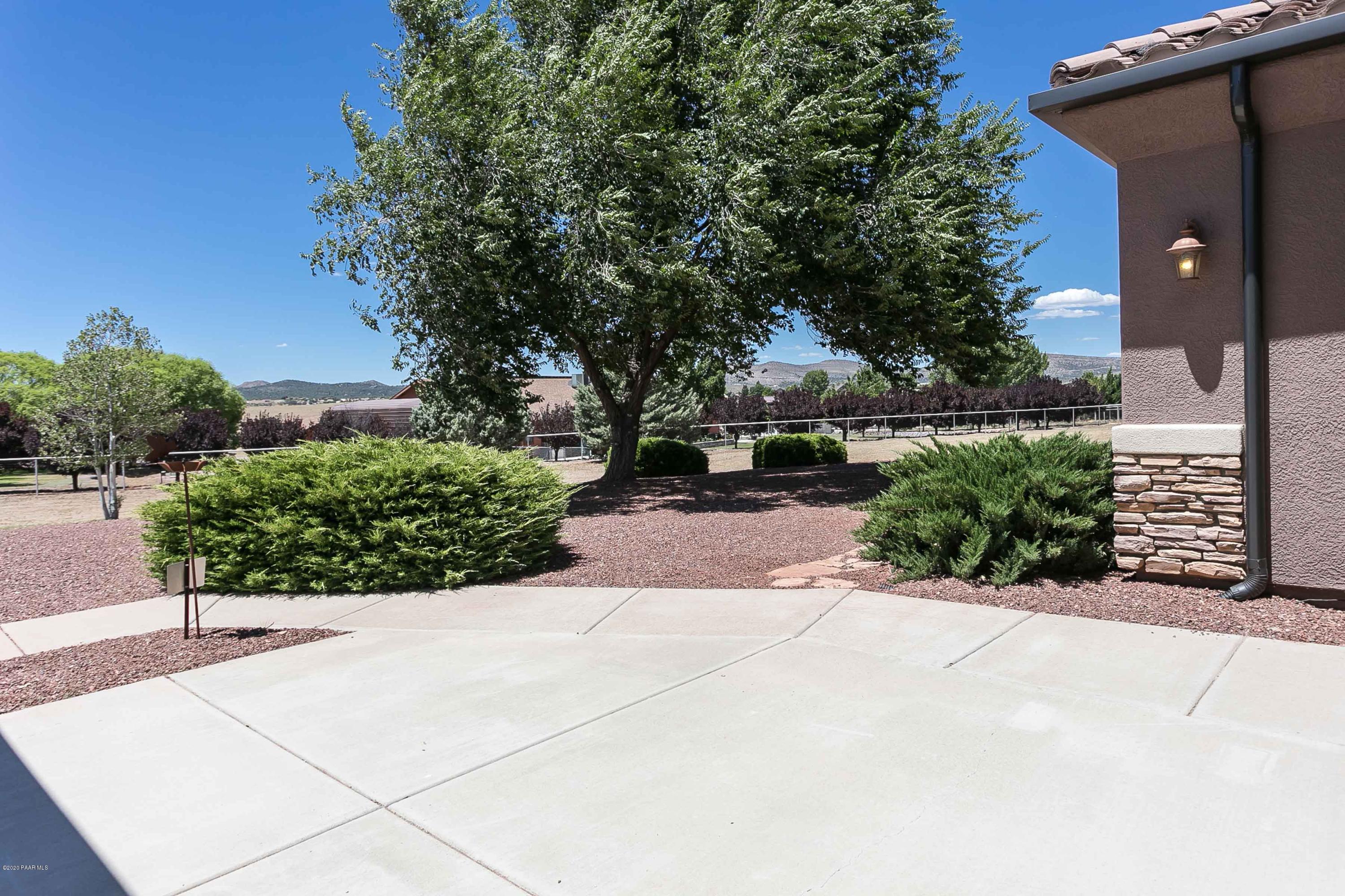 937 North Reed Road Chino Valley, AZ 86323 - Photo 30 of 42 004_Front Porch View