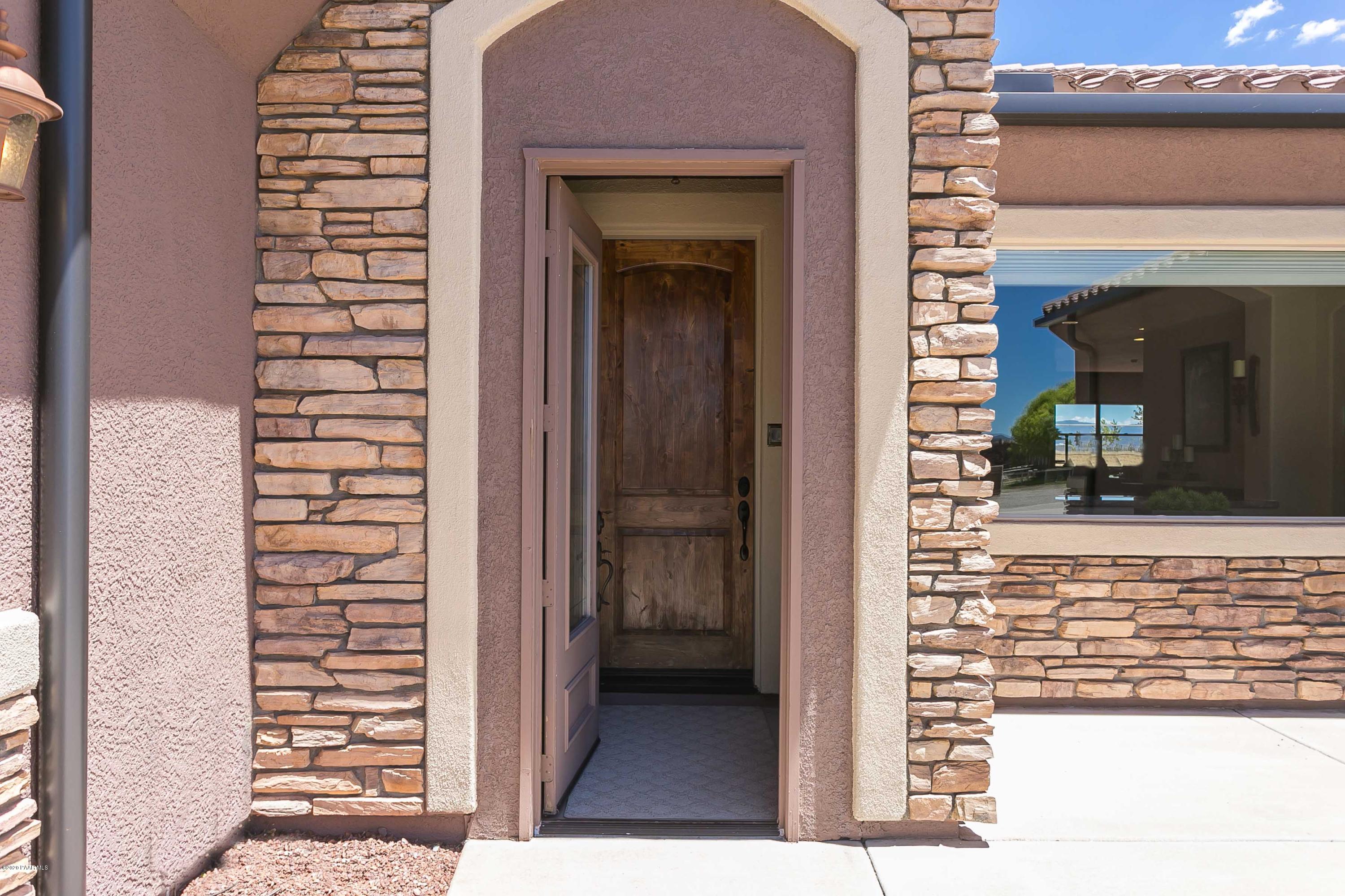 937 North Reed Road Chino Valley, AZ 86323 - Photo 31 of 42 Entry w/Vestibul