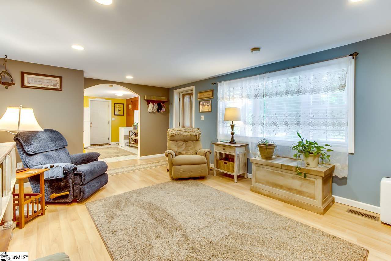 245 Piney Road Greenville, SC 29611 - Photo 11 of 29 Gallery Image 11