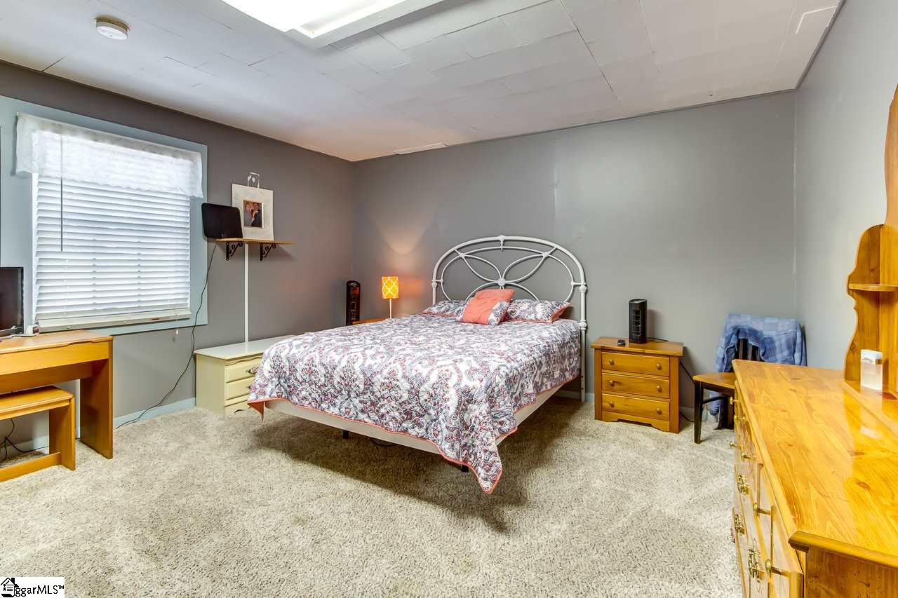 245 Piney Road Greenville, SC 29611 - Photo 12 of 29 Gallery Image 12