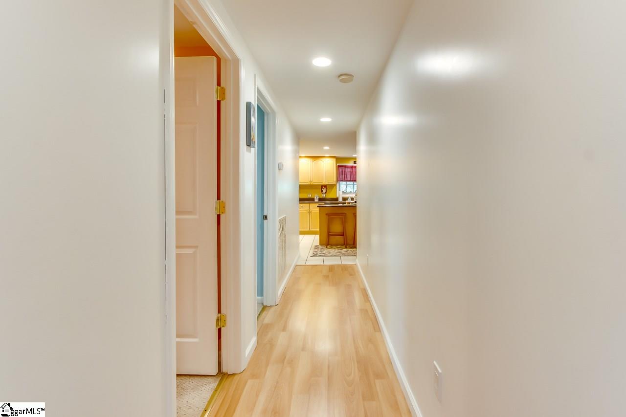 245 Piney Road Greenville, SC 29611 - Photo 15 of 29 Gallery Image 15