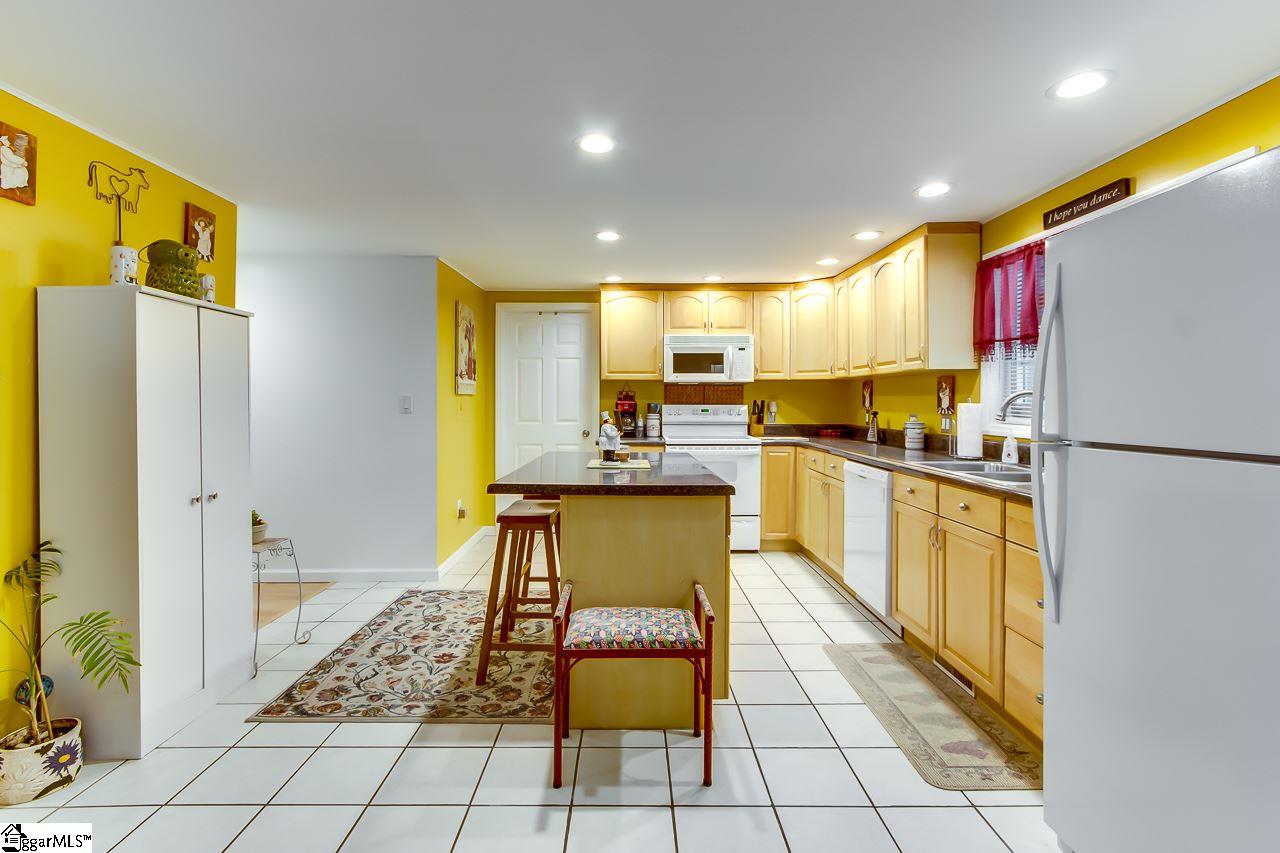245 Piney Road Greenville, SC 29611 - Photo 19 of 29 Gallery Image 19