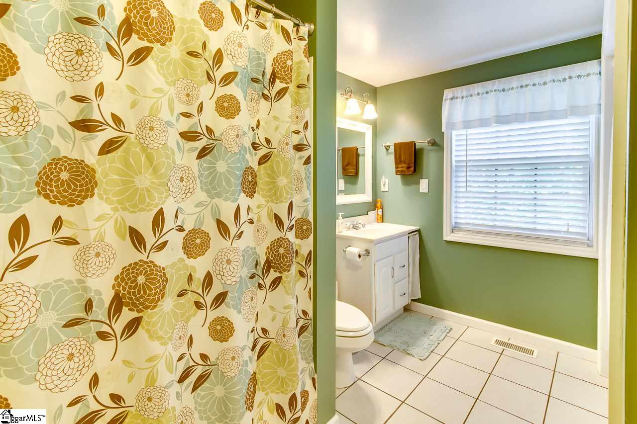 245 Piney Road Greenville, SC 29611 - Photo 24 of 29 Gallery Image 24